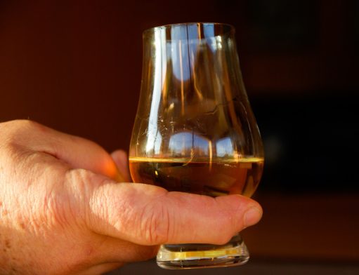 WHISKY CLUB